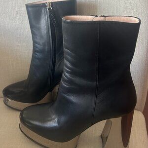 Gucci Ankle Boots